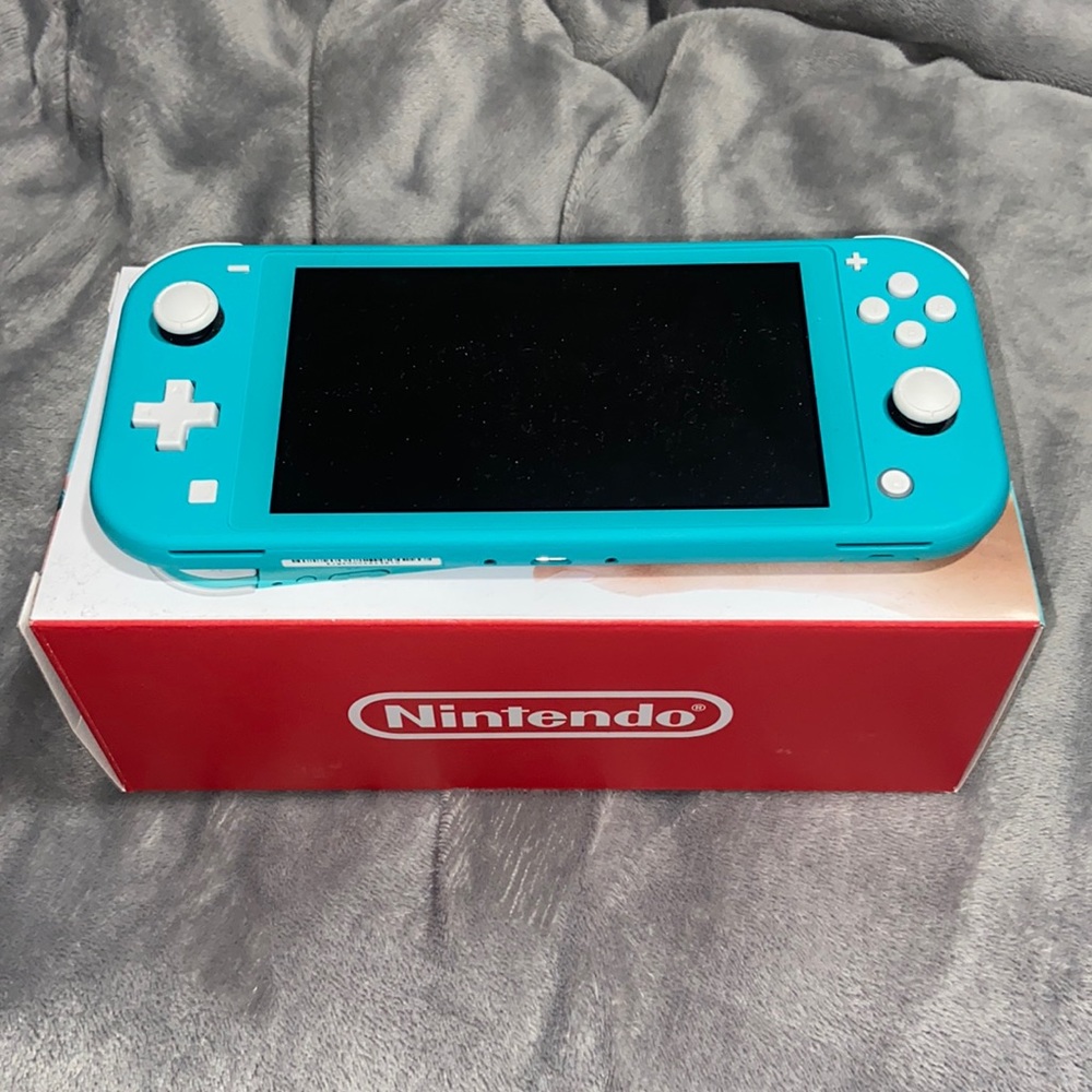 Nintendo Switch Lite in Turquoise